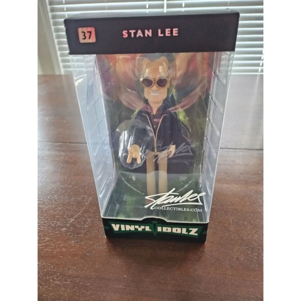 STAN LEE‎ #37 FUNKO MARVEL AVENGERS VINYL IDOLZ COLLECTIBLES NEW NUOVO RARO RARE